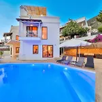 Seftali Seaview 4 Beds