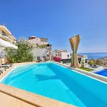 Seftali Seaview 4 Beds
