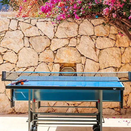 Willa Seftali Seaview 4 Beds Kaş