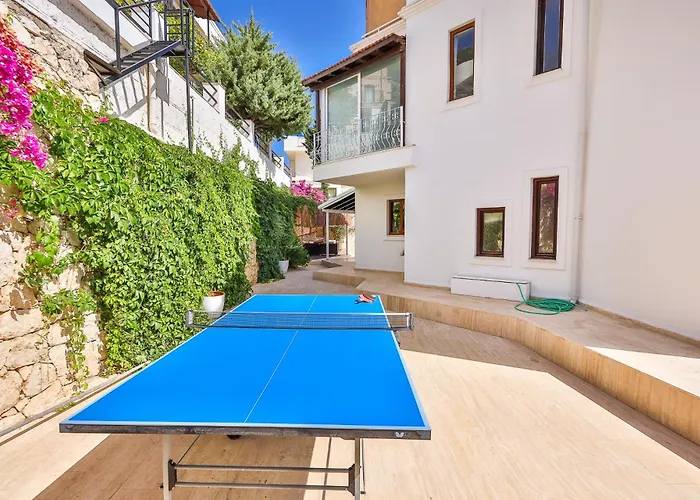 Seftali Seaview 4 Beds Villa